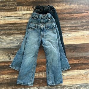 Boys wrangler jeans. 3 pairs. Size 6 regular